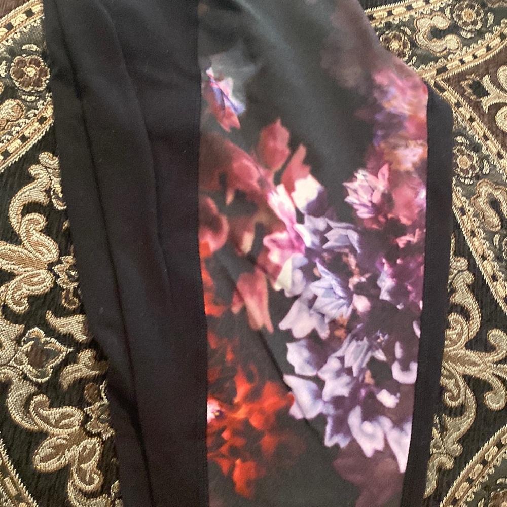 Lululemon Rare High Rise Wunder Under Leggings, Size 8